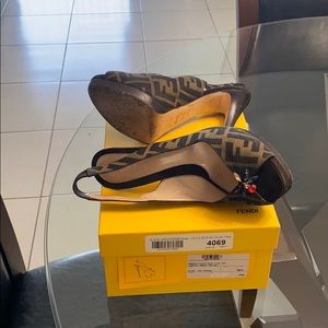 Fendi shoes additional pictures